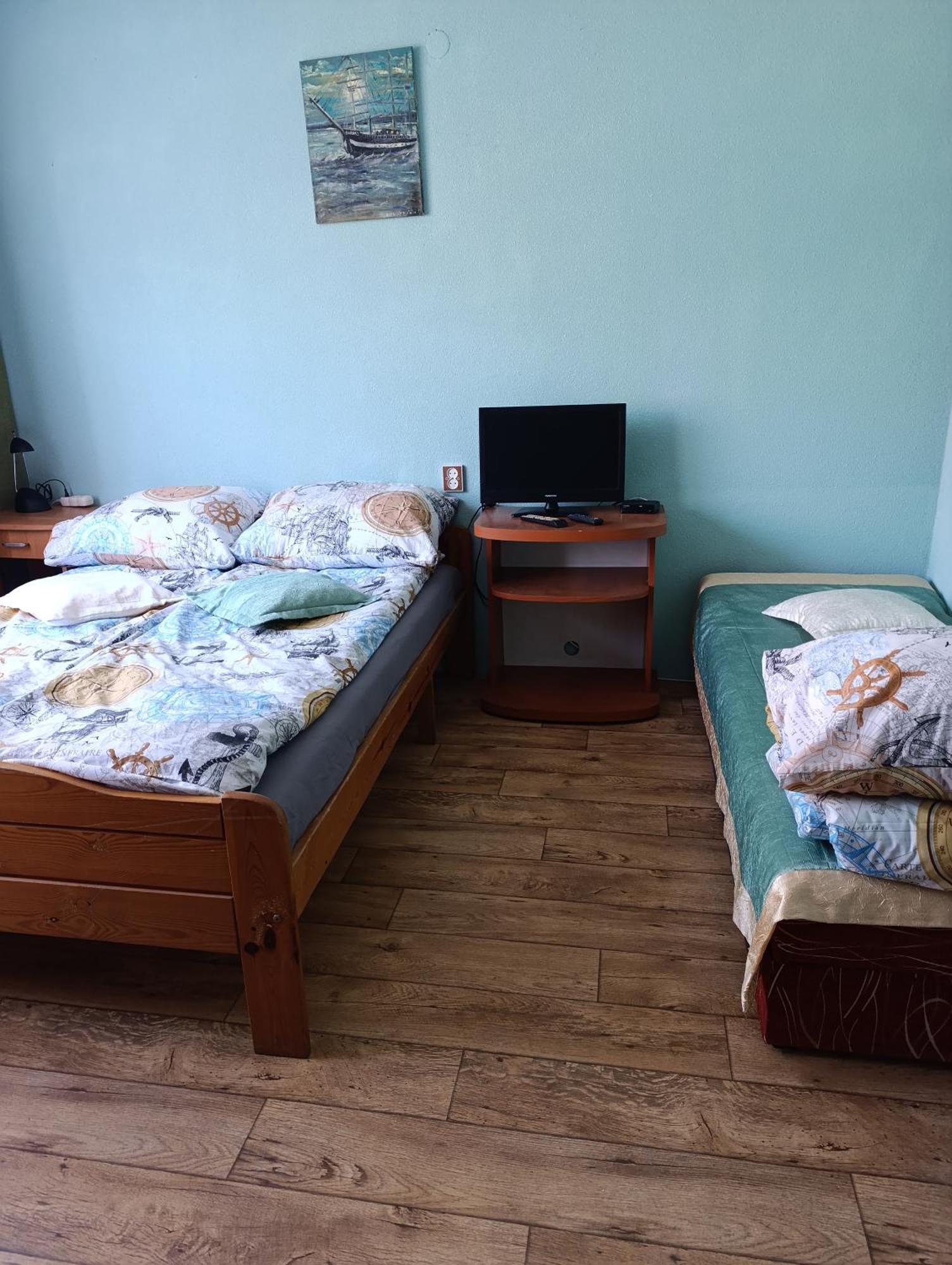 Mietowa Przystan Hotel เมียลโน ภายนอก รูปภาพ