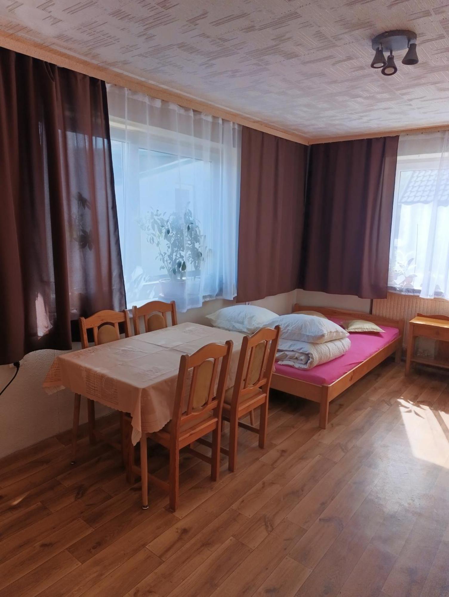 Mietowa Przystan Hotel เมียลโน ภายนอก รูปภาพ